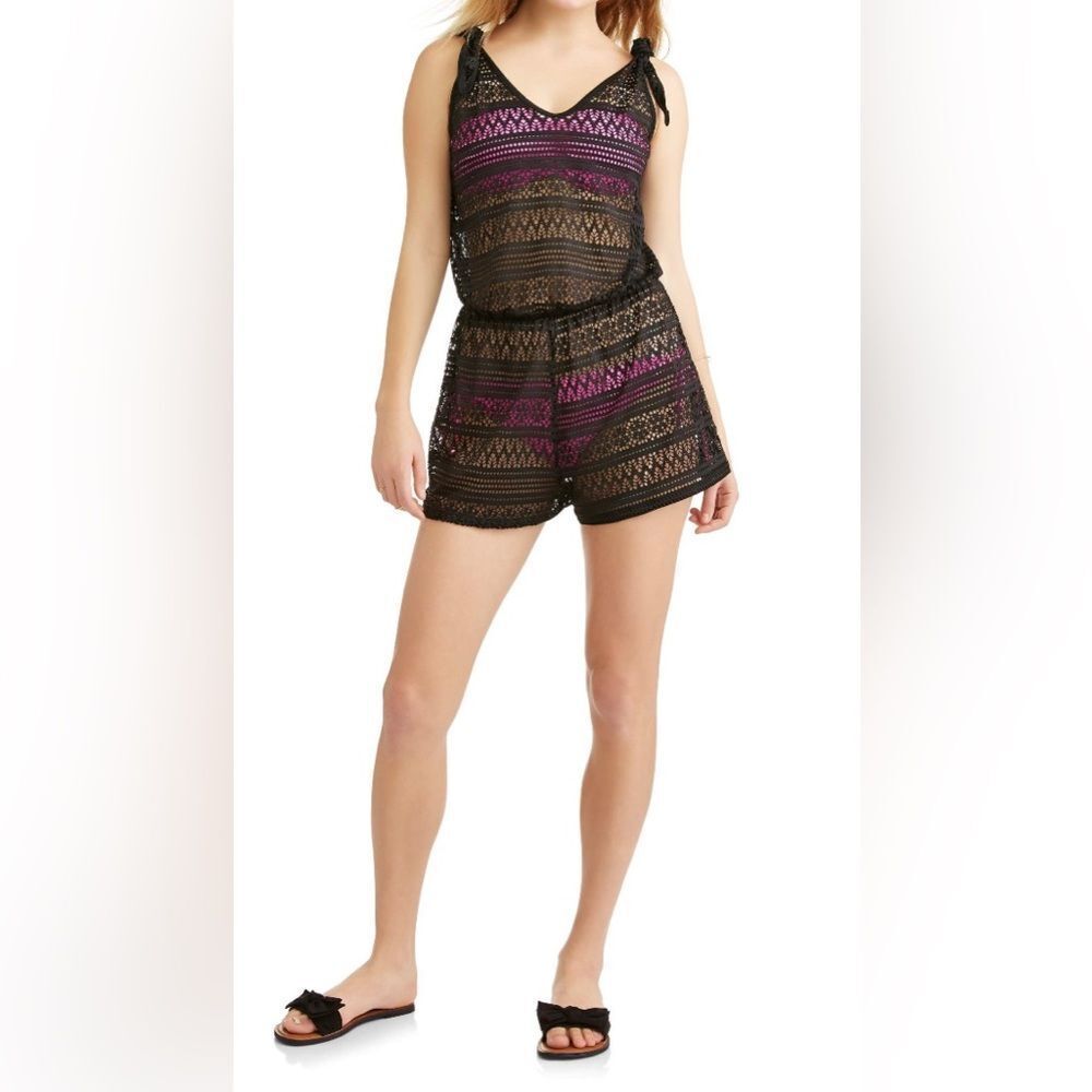 No Boundaries Girls Sleeveless Black Cover Up Romper. Youth Large. 11-13.
